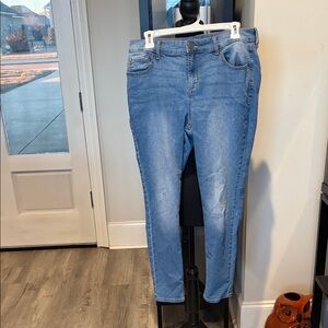 Women's Old Navy Super Skinny Mid-Rise Jeans